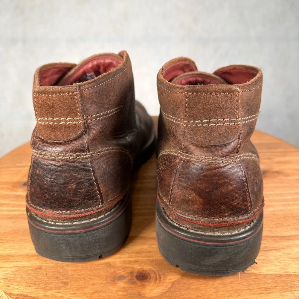 Clarks chukka boots